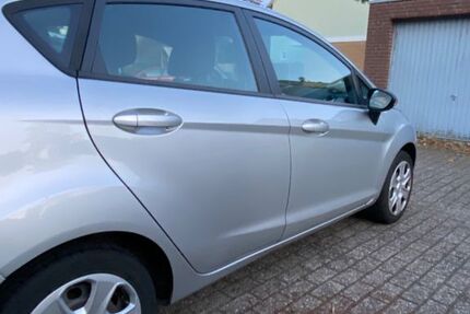Ford Fiesta 110.992 km 4.600 &euro; Oldenburg 26123