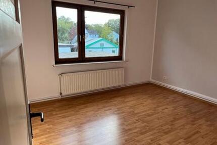 Wohnung Delmenhorst Düsternort - 4 Zimmer, 50 m&sup2;, 395&euro; | Angebot:25168140