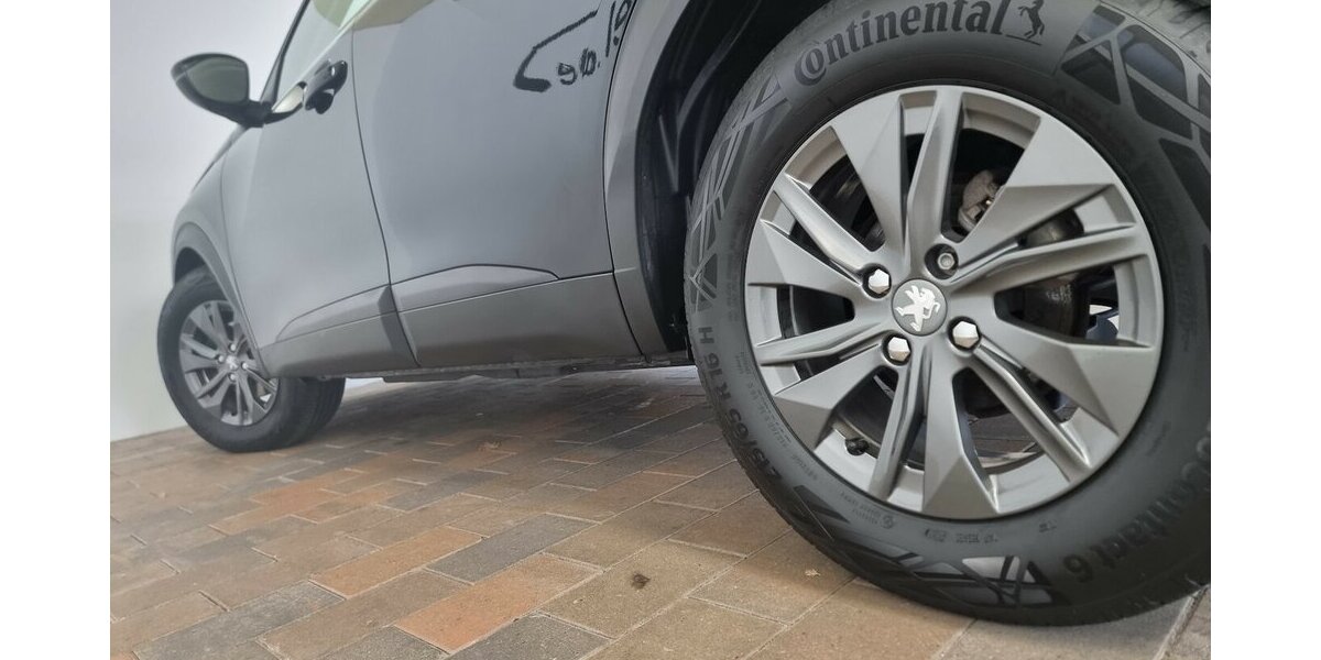 Peugeot 2008 II Active Pack Kamera LED Navi Tempomat 48.600 km 14.900 &euro; Garrel 49681
