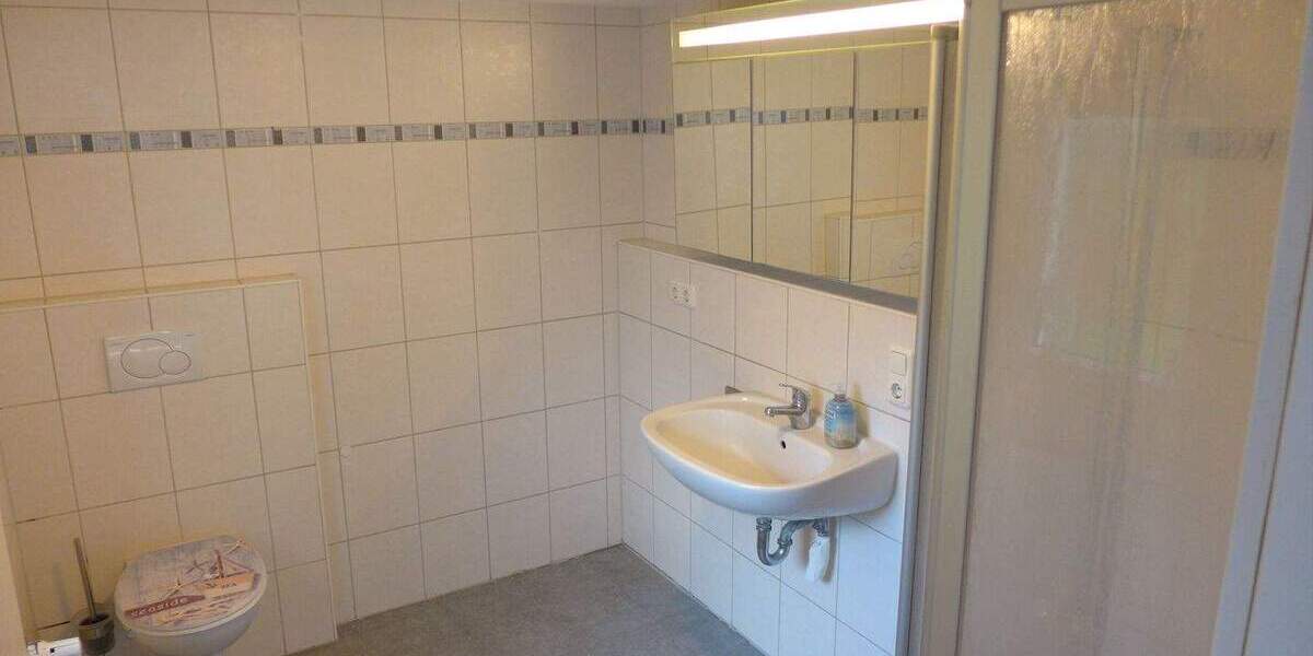 Doppelhaushälfte Varel - 4 Zimmer, 96 m&sup2;, 222.350&euro; | Angebot:25732576