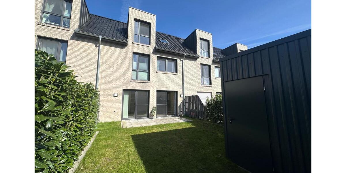 Reihenhaus Oldenburg Eversten - 5 Zimmer, 144 m&sup2;, 1.800&euro; | Angebot:24816573