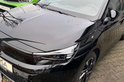 Opel Corsa 12.216 km 18.900 &euro; Oldenburg 26131