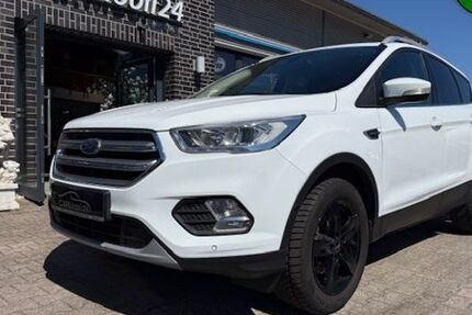 Ford Kuga 132.800 km 11.700 &euro; Rastede/ Wahnbek 26180