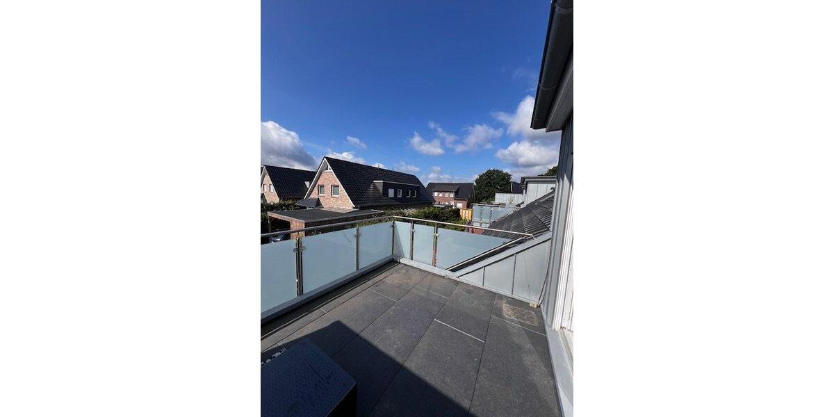 Dachgeschoßwohnung Oldenburg Eversten - 3 Zimmer, 74 m&sup2;, 1.000&euro; | Angebot:26447585