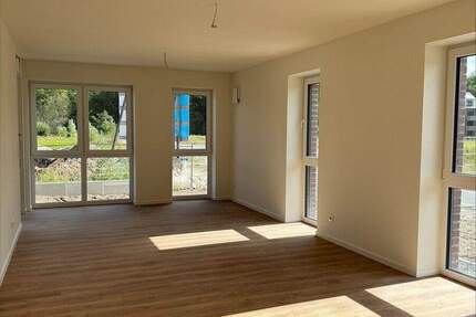 Großzügige Erdgeschosswohnung am Fliegerhorst in Oldenburg ! 3 zimmer
