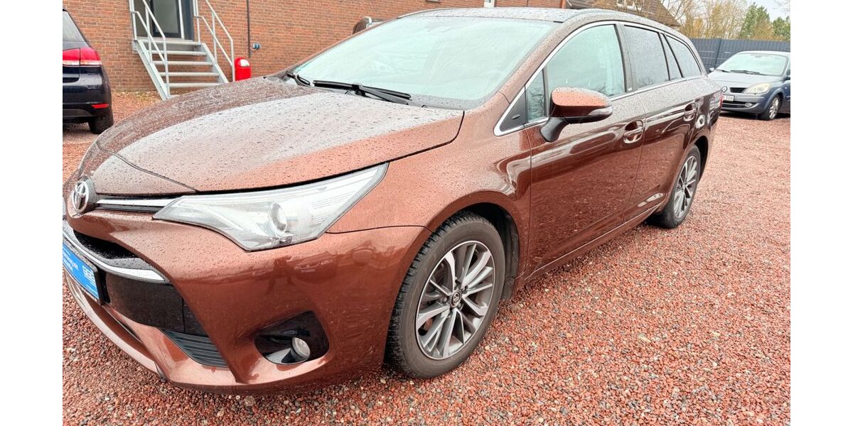 Toyota Avensis 167.100 km 9.599 € Delmenhorst 27755