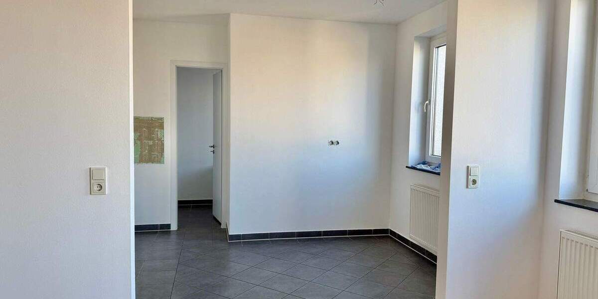 Etagenwohnung Oldenburg Innenstadt - 3 Zimmer, 96 m&sup2;, 1.058&euro; | Angebot:25679027