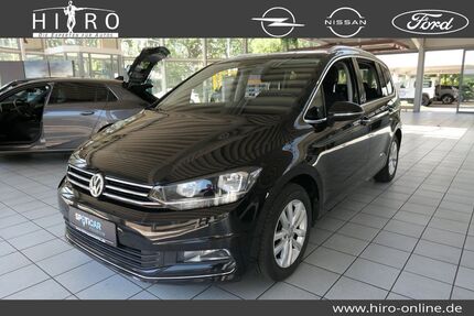 VW Touran 109.000 km 17.490 &euro; Oldenburg 26125