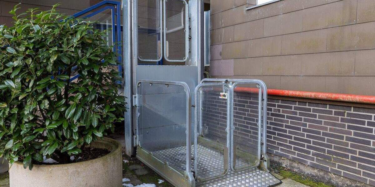 Etagenwohnung Delmenhorst Deichhorst - 2 Zimmer, 74 m&sup2;, 84.000&euro; | Angebot:25228449