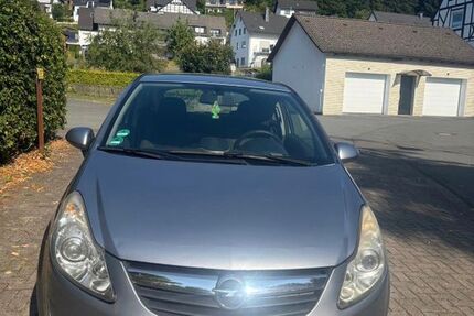 Opel Corsa 217.000 km 2.100 &euro; Oldenburg 26121