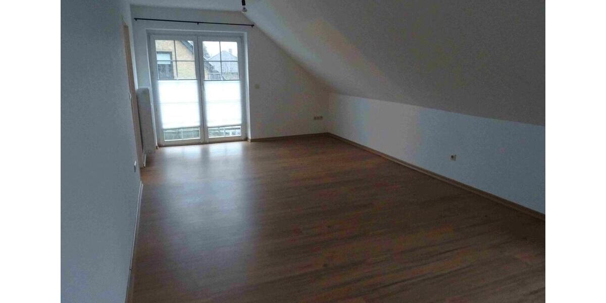 Mehrfamilienhaus, Wohnhaus Wiefelstede - 8 Zimmer, 229 m&sup2;, 390.000&euro; | Angebot:26781572