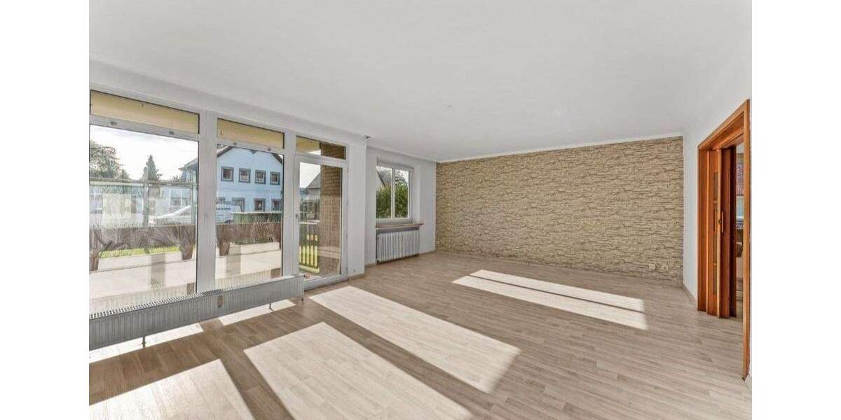 Etagenwohnung Brake - 3 Zimmer, 91 m&sup2;, 189.000&euro; | Angebot:24763872