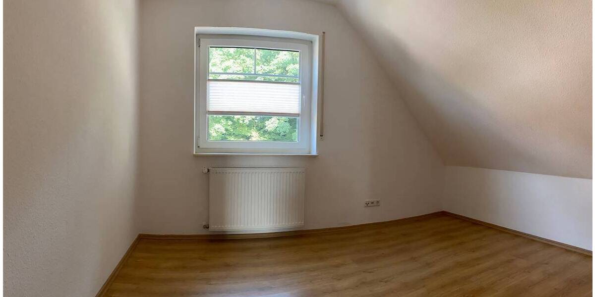 Privatstraße- gepflegtes Einfamilienhaus mit Doppelcarport 6 zimmer