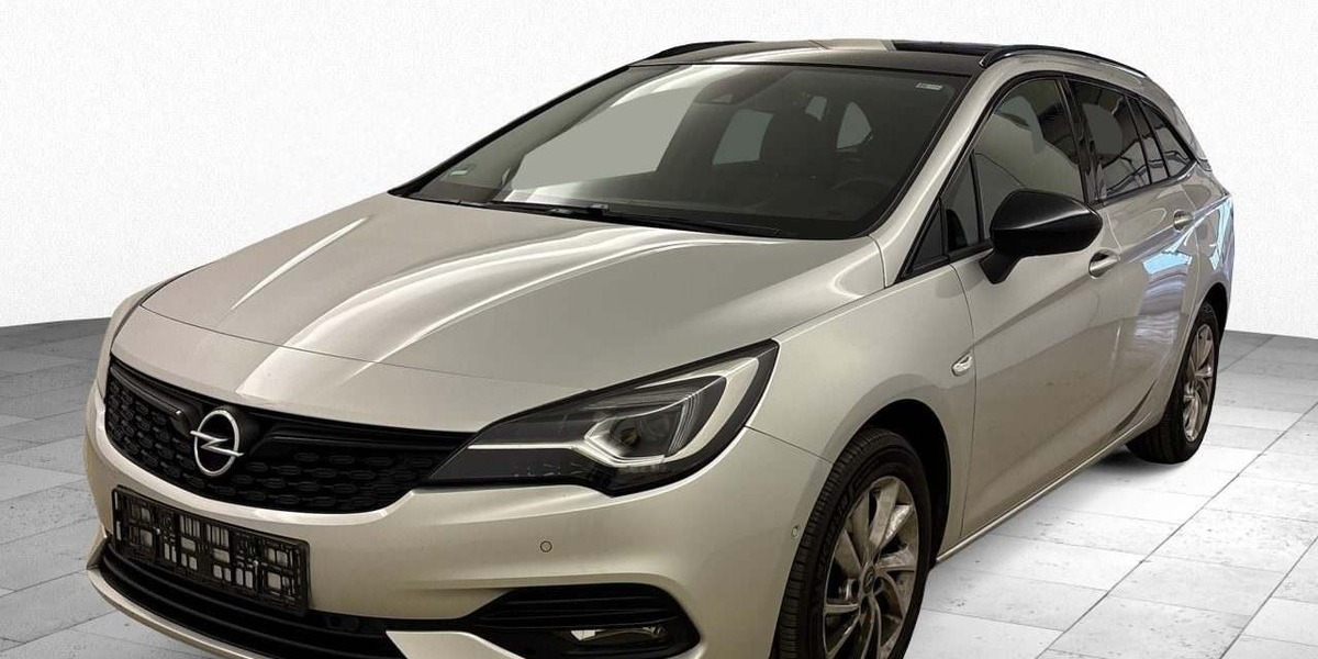 Opel Astra SportsTourer Autom. ELEGANCE 1.HD SHZ/BOSE 70.653 km 14.990 &euro; Hatten 26209