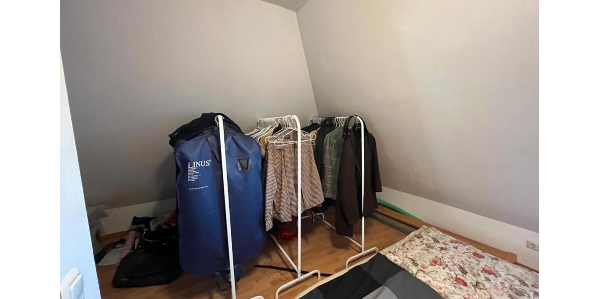 Dachgeschoßwohnung Oldenburg Eversten - 2 Zimmer, 50 m&sup2;, 680&euro; | Angebot:26035343