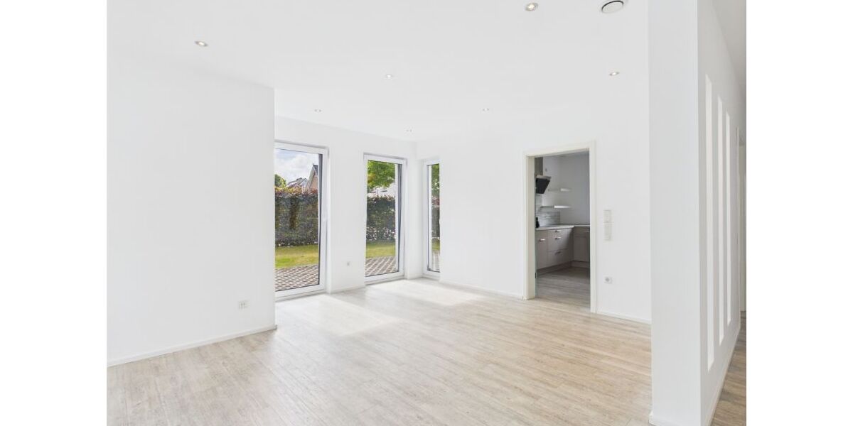 Außergewöhnliches Haus Wohnung über 2 Etagen in ruhiger Lage von Metjendorf-Oldenburg, KFW 70-ModernCarportGarten Wohnen am Rande von Oldenburg - Doppelhaushälfte Wiefelstede / Metjendorf Metjendorf | Angebot:26312135