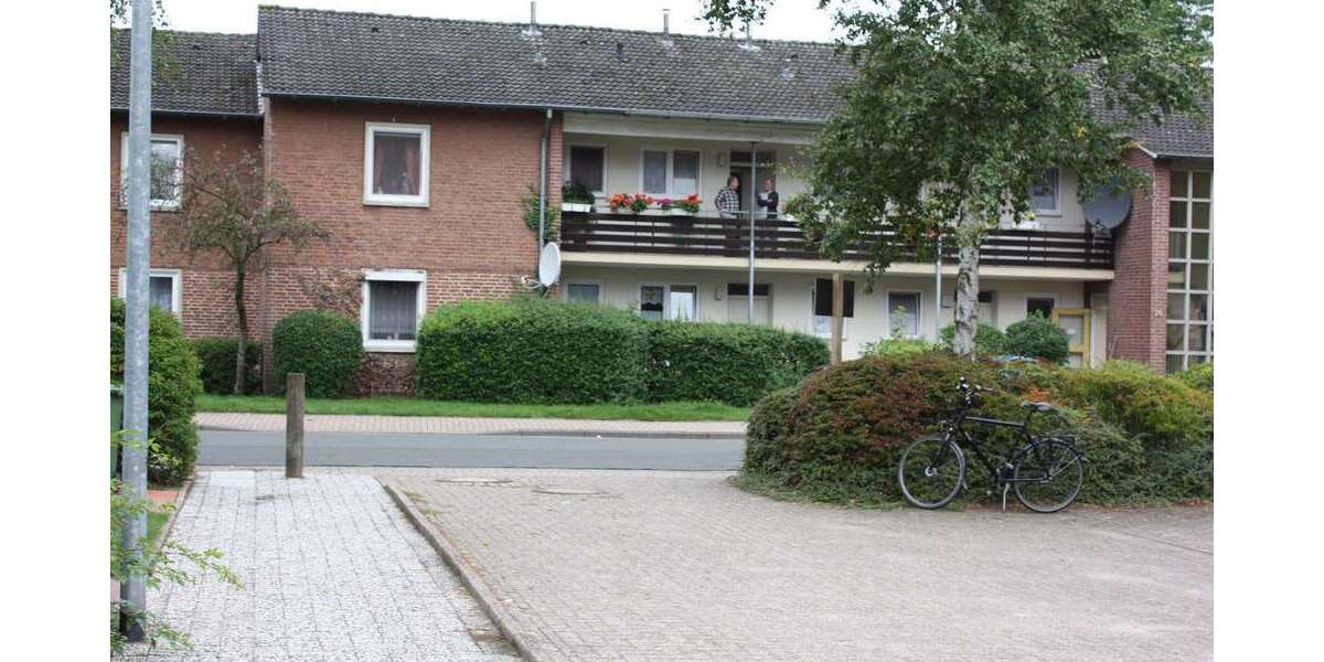 Wohnung zum Mieten in Oldenburg 347 € 50.56 m² 2 zimmer