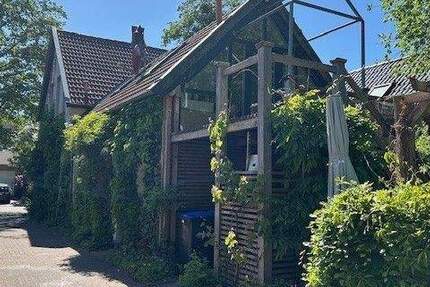 Provisionsfrei - Schöne Doppelhaushälfte mit möbliertes Appartement in idyllischer Stadtlage Nähe der Universität! 4 zimmer