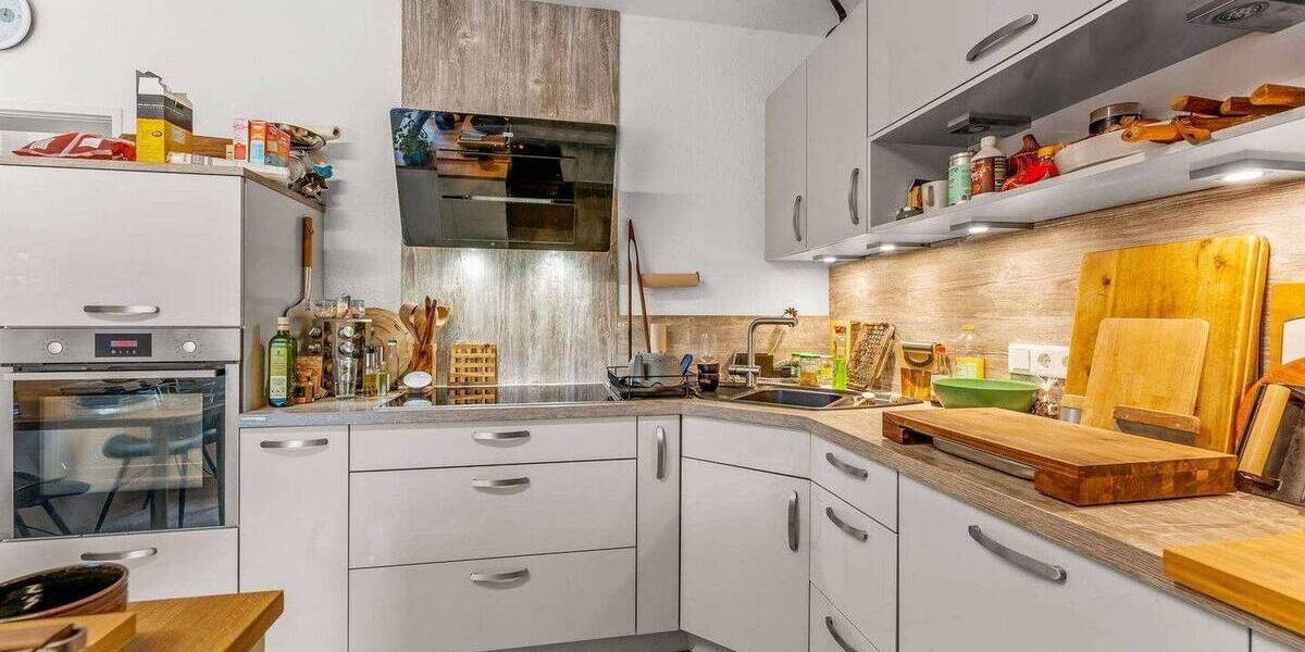 Etagenwohnung Berne Warfleth - 3 Zimmer, 128 m&sup2;, 1.145&euro; | Angebot:26828263