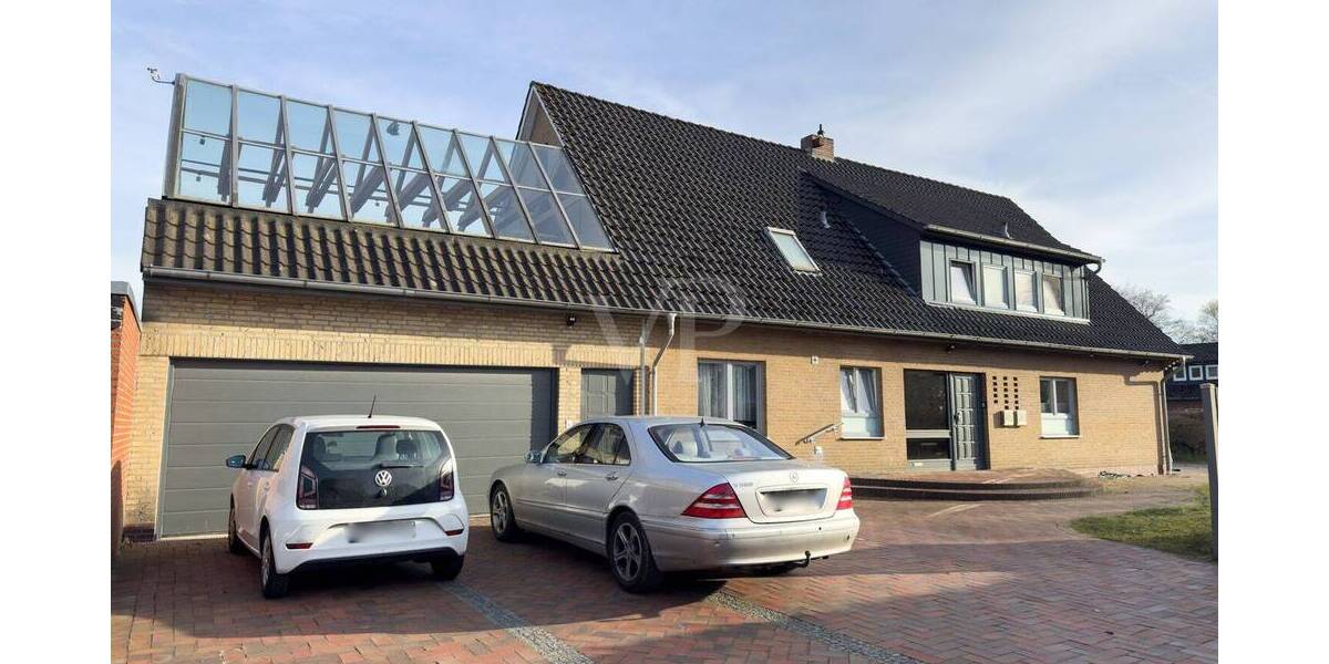 Mehrfamilienhaus, Wohnhaus Hatten Sandkrug I - 7 Zimmer, 229 m&sup2;, 469.000&euro; | Angebot:26930422