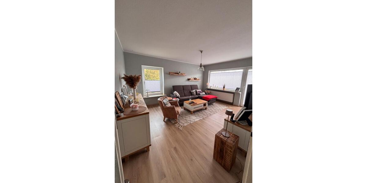 Etagenwohnung Brake (Unterweser) - 4 Zimmer, 80 m&sup2;, 165.000&euro; | Angebot:26289317