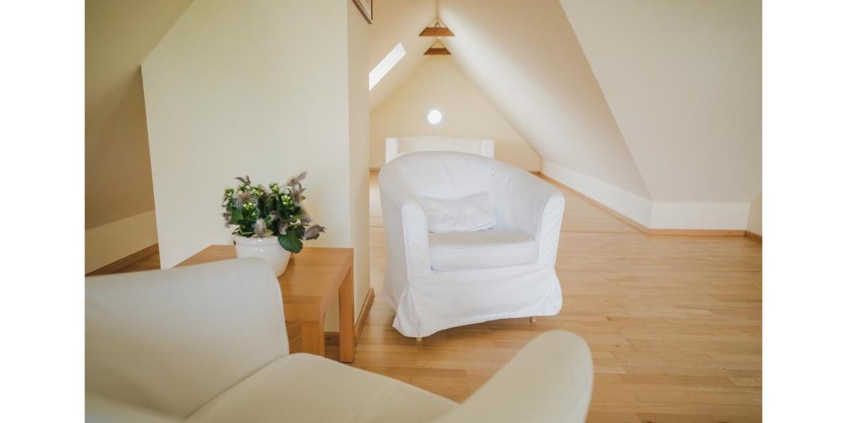 Praxisräume Kursräume (auch stunden- oder tageweise) zimmer