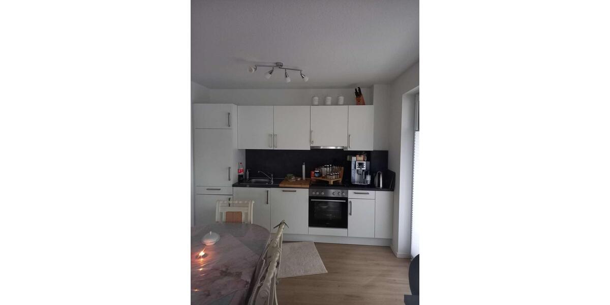 Etagenwohnung Oldenburg Drielaker-Moor - 4 Zimmer, 126 m&sup2;, 1.350&euro; | Angebot:23898286