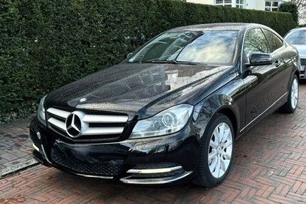 Mercedes-Benz C 250 58.700 km 18.990 &euro; Oldenburg 26135