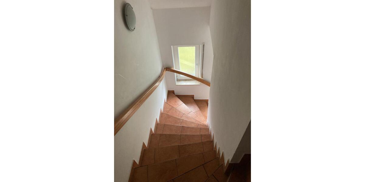 Dachgeschoßwohnung Ganderkesee - 3 Zimmer, 76 m&sup2;, 650&euro; | Angebot:26322893