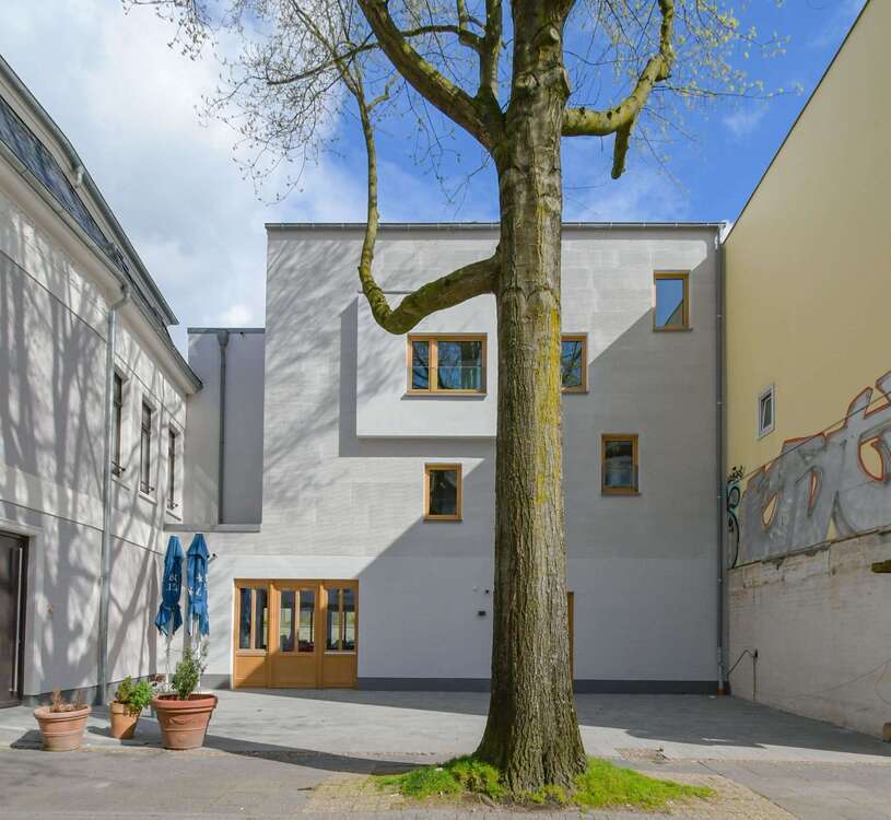 Wohnung zum Mieten in Oldenburg 800 € 51.16 m²