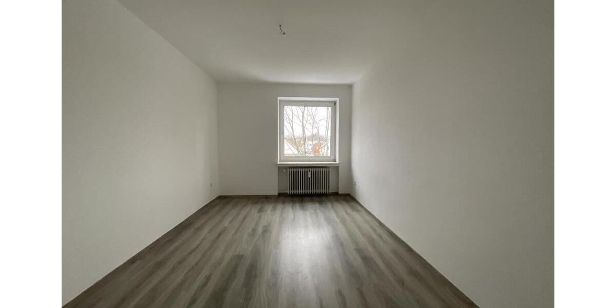 Etagenwohnung Varel - 3 Zimmer, 73 m&sup2;, 599&euro; | Angebot:25362124