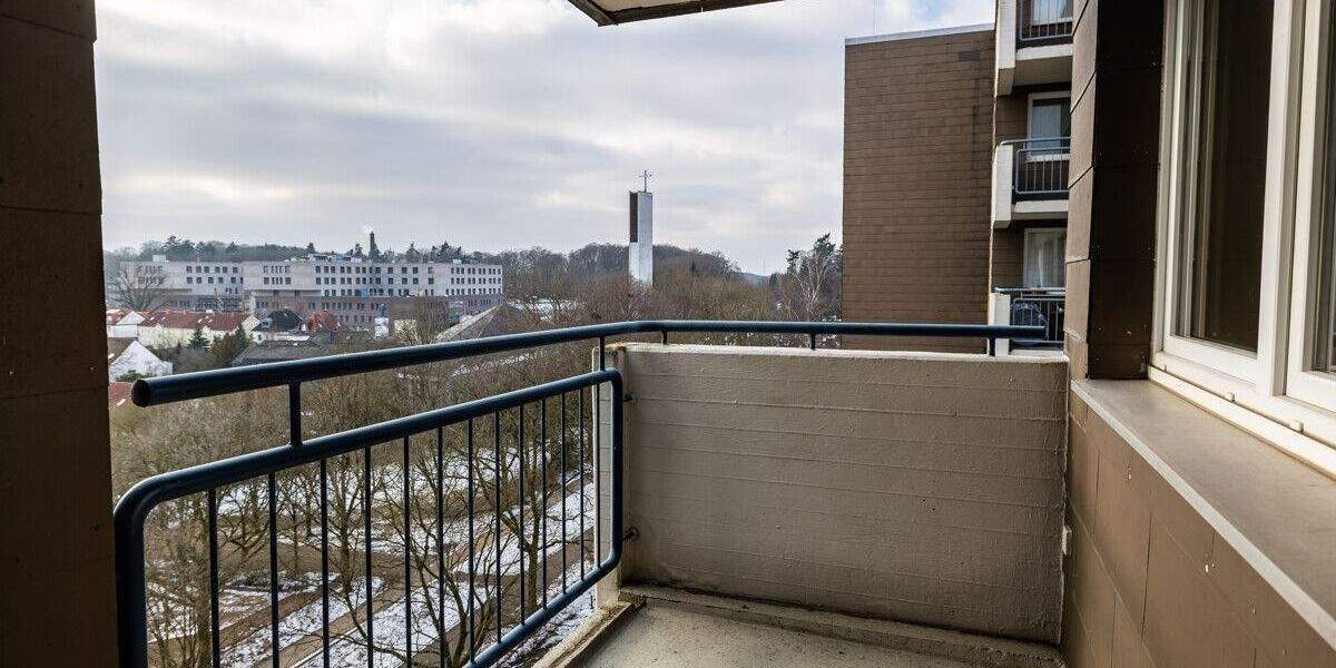 Etagenwohnung Delmenhorst Deichhorst - 2 Zimmer, 74 m&sup2;, 84.000&euro; | Angebot:25228449