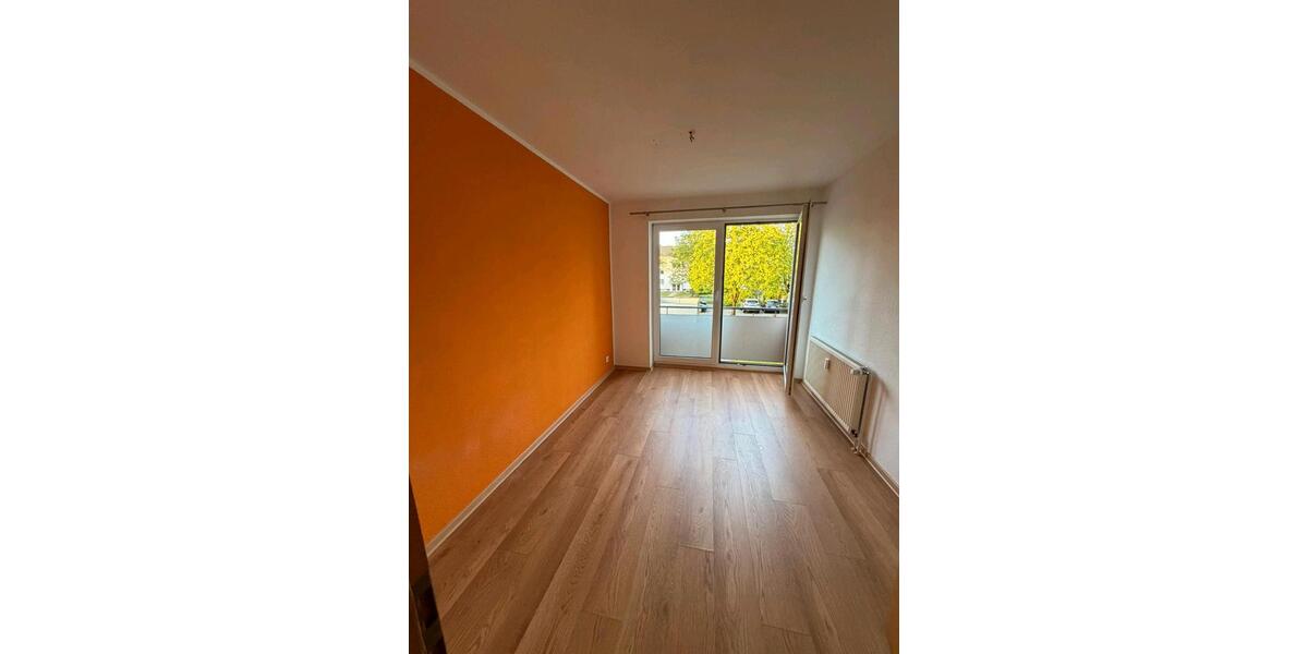 Etagenwohnung Oldenburg Alexandersfeld - 3 Zimmer, 88 m&sup2;, 1.100&euro; | Angebot:26255417