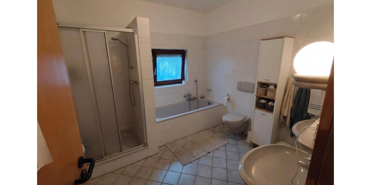 4-Zimmer-Erdgeschosswohnung mit Garten in Bürgerfelde 4 zimmer