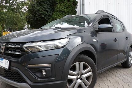 Dacia Sandero 99.980 km 12.890 &euro; Garrel 49681