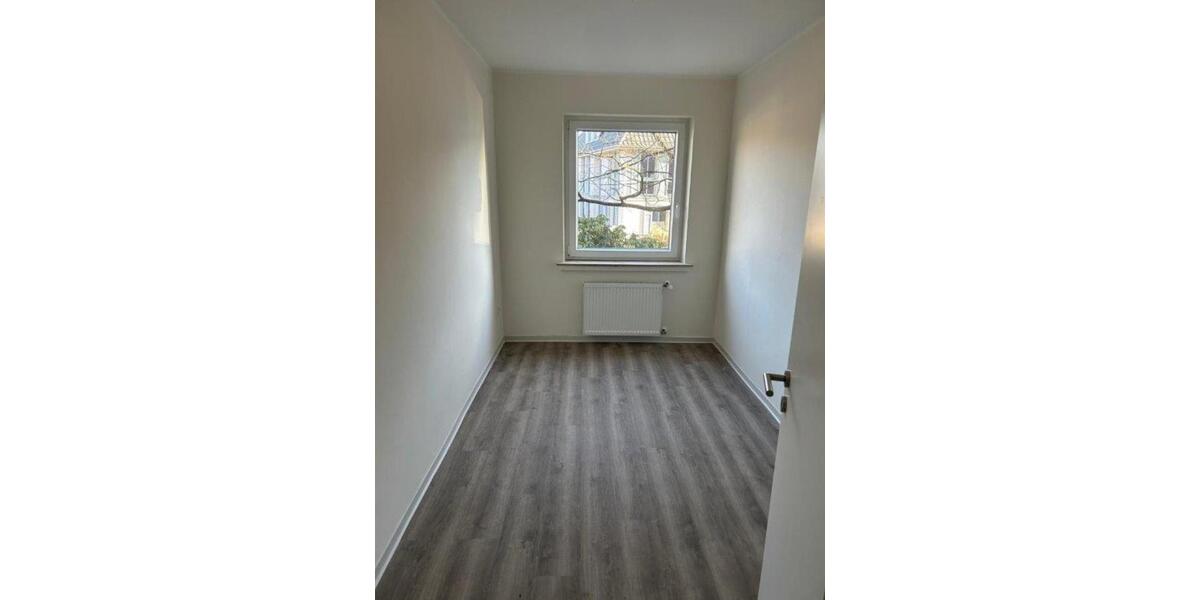 Etagenwohnung Oldenburg Ziegelhof - 4 Zimmer, 77 m&sup2;, 242.000&euro; | Angebot:25824925