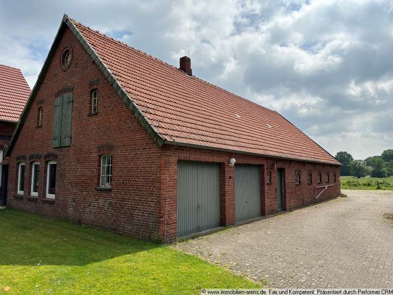 Halle in Westerstede 250.000 € 400 m²