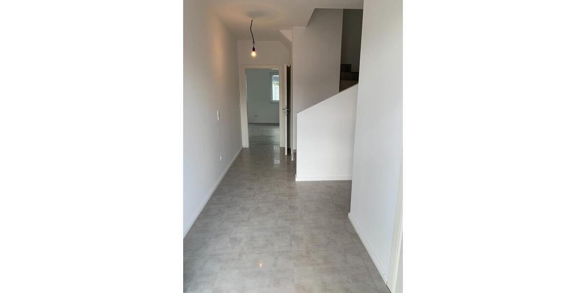 Doppelhaushälfte Ganderkesee - 4 Zimmer, 130 m&sup2;, 469.000&euro; | Angebot:25614411