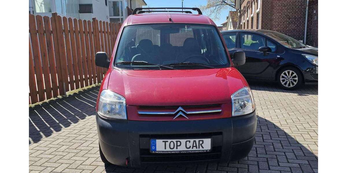 Citroen Berlingo 106.152 km 3.899 &euro; Oldenburg 26129