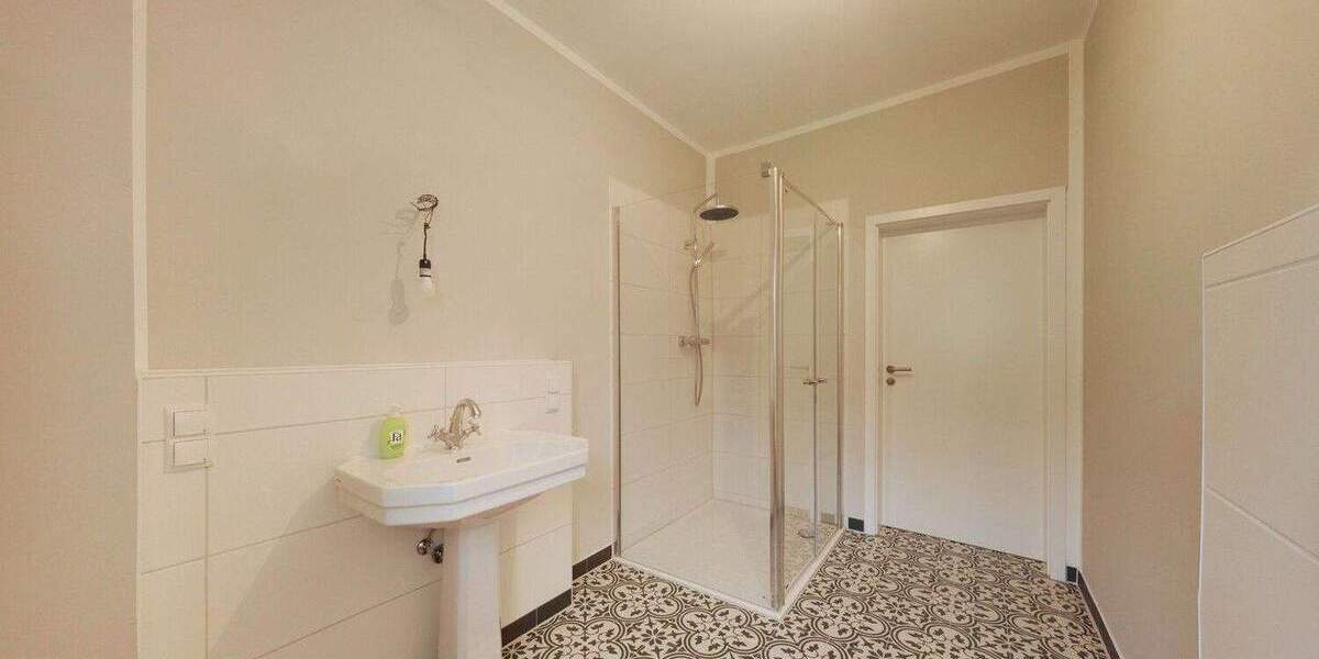 Etagenwohnung Delmenhorst Mitte - 3 Zimmer, 100 m&sup2;, 295.000&euro; | Angebot:24180989