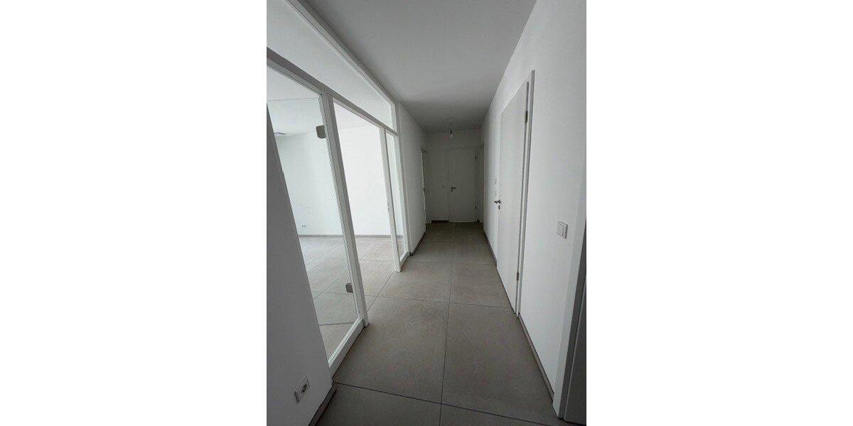 Erdgeschoßwohnung Bad Zwischenahn - 4 Zimmer, 93 m&sup2;, 1.345&euro; | Angebot:26330518