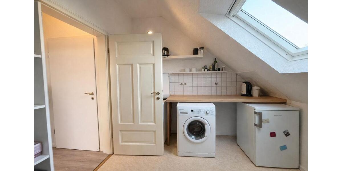 Dachgeschoßwohnung Oldenburg Ziegelhof - 3 Zimmer, 40 m&sup2;, 600&euro; | Angebot:24721337