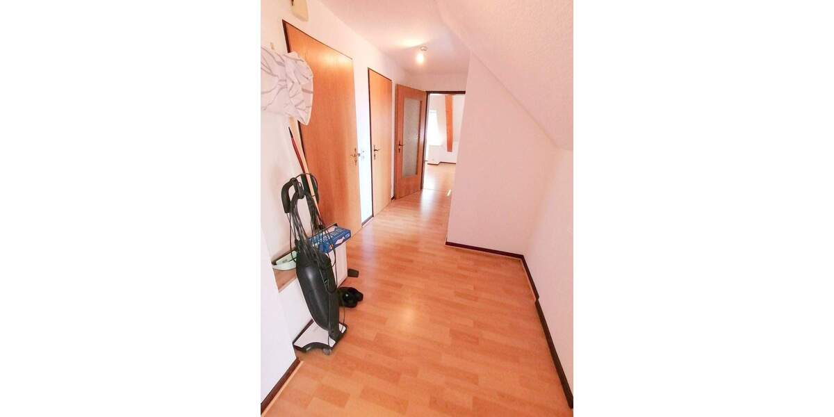 Etagenwohnung Oldenburg Kreyenbrück - 2 Zimmer, 60 m&sup2;, 590&euro; | Angebot:25744132