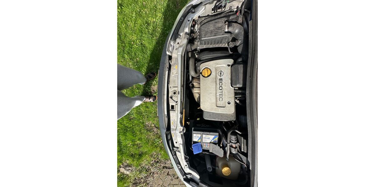 Opel Zafira 238.678 km 900 &euro; Berne 27804