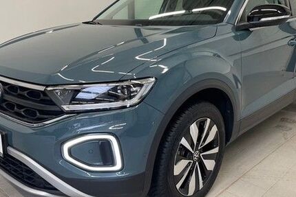 VW T-Roc 8.902 km 33.980 € Cloppenburg 49661