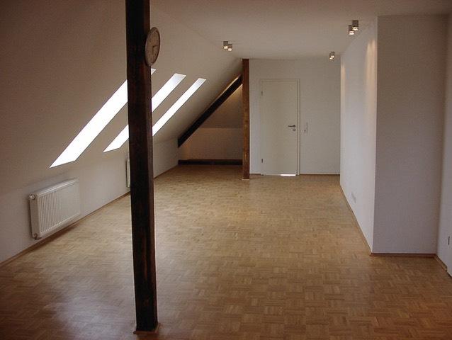 Dachgeschoßwohnung Wiefelstede - 2 Zimmer, 70 m&sup2;, 790&euro; | Angebot:25656787