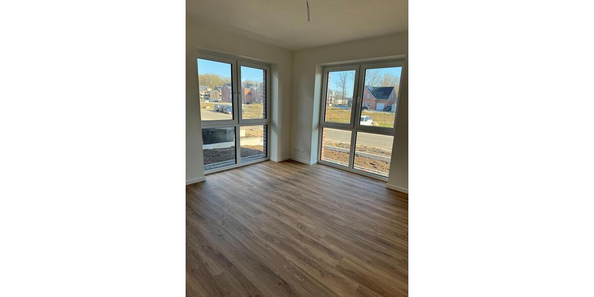 Erdgeschoßwohnung Oldenburg Alexandersfeld - 3 Zimmer, 96 m&sup2;, 1.390&euro; | Angebot:25363783