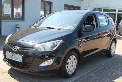 Hyundai i20 176.000 km 3.990 &euro; Edewecht 26188