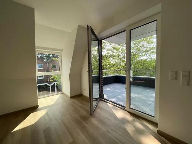 Dachgeschoßwohnung Rastede - 2 Zimmer, 82 m&sup2;, 937&euro; | Angebot:26331434