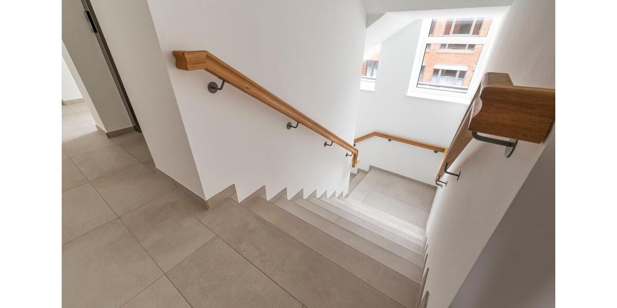 Erdgeschoßwohnung Oldenburg Bloherfelde - 2 Zimmer, 65 m&sup2;, 950&euro; | Angebot:24676310